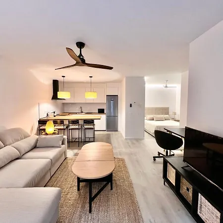 Housingleon - Palacio De Don Ramiro Buitenkant foto